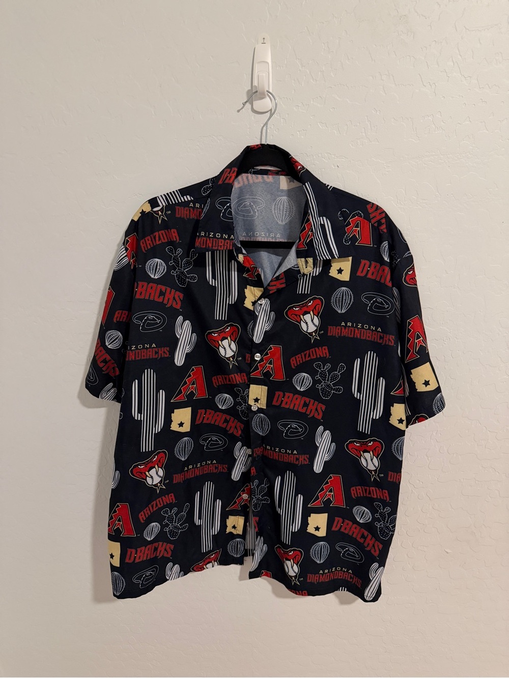 Arizona Diamondbacks Short-Sleeve Button-Up Shirt - Black/Red